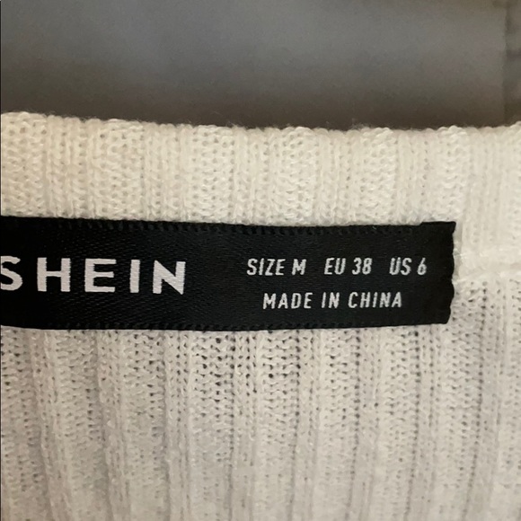 Brand new white long sleeve shirt - Picture 3 of 4